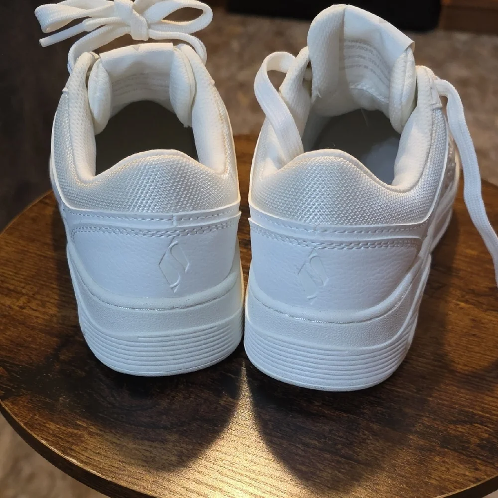 Skechers White Air Cushioned Fashion Sneakers With Tie Up Women's 6.5 - Picture 9 of 11